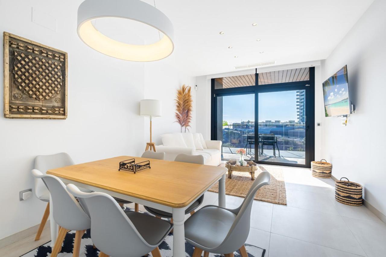 Sunset Waves Deluxe Apartments Poniente Beach Resort Benidorm Buitenkant foto