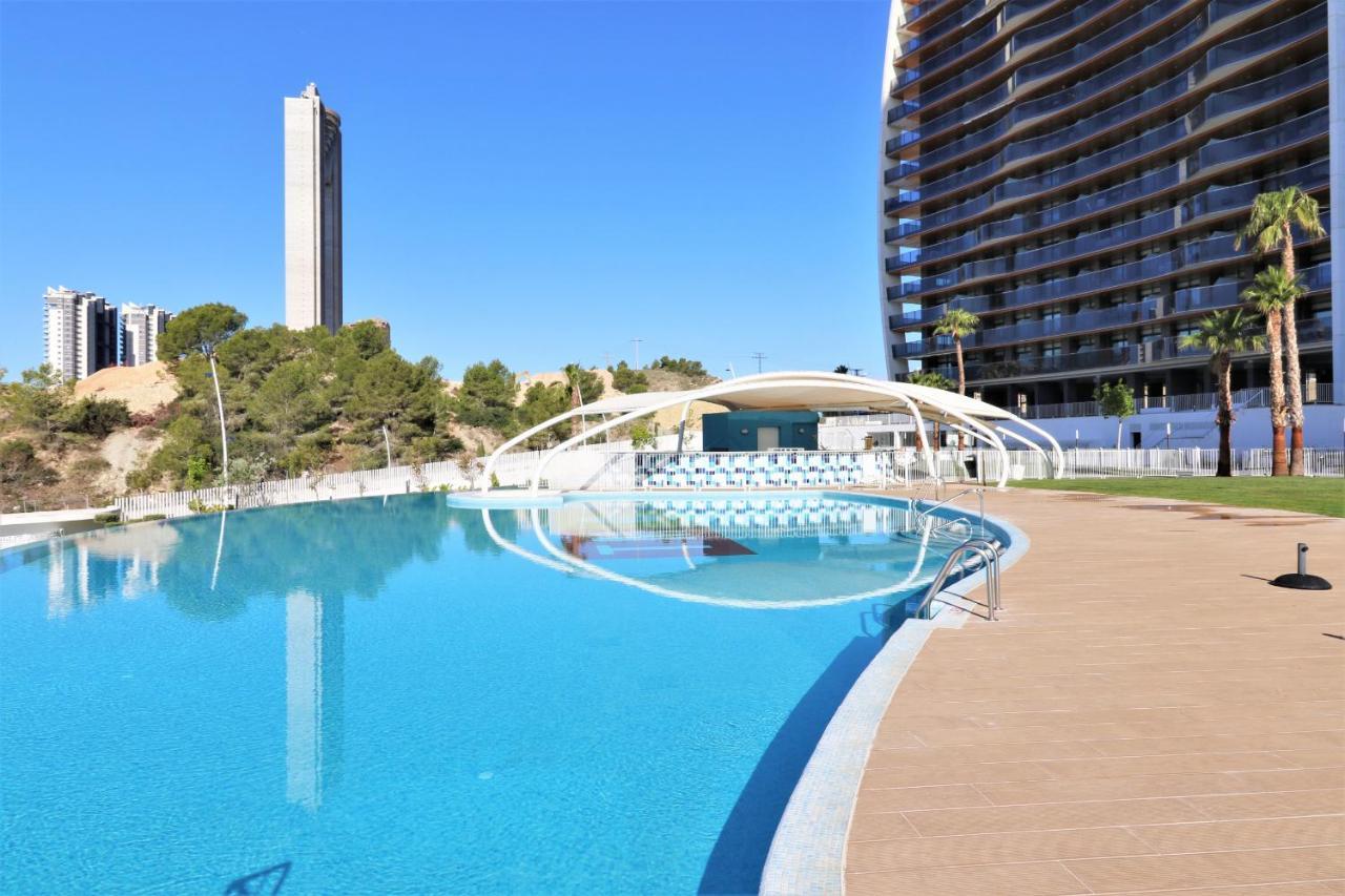 Sunset Waves Deluxe Apartments Poniente Beach Resort Benidorm Buitenkant foto