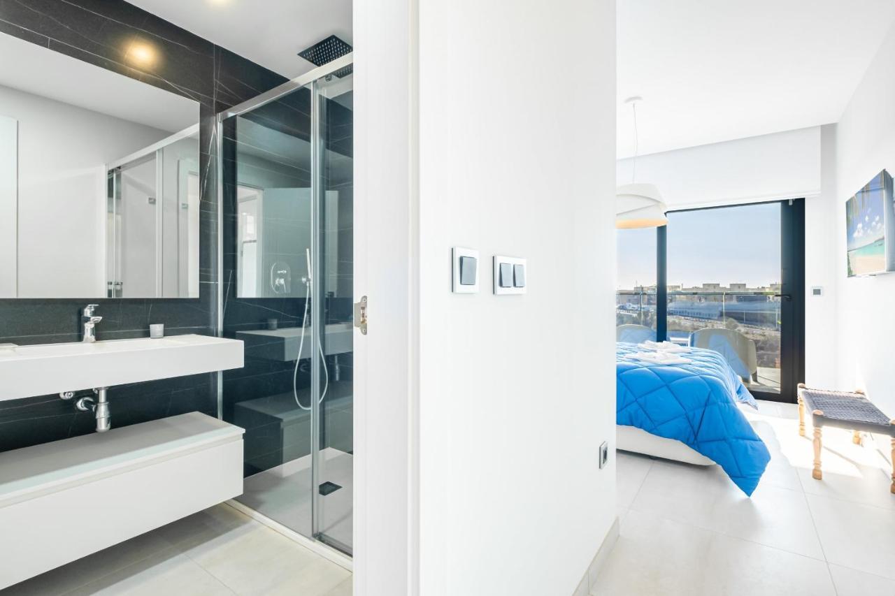 Sunset Waves Deluxe Apartments Poniente Beach Resort Benidorm Buitenkant foto