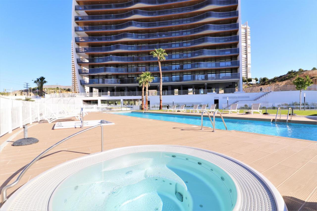Sunset Waves Deluxe Apartments Poniente Beach Resort Benidorm Buitenkant foto