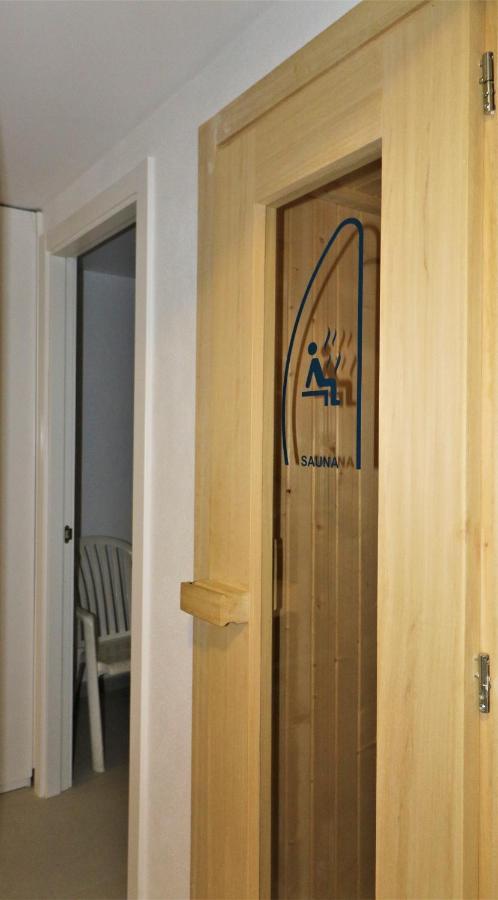 Sunset Waves Deluxe Apartments Poniente Beach Resort Benidorm Buitenkant foto