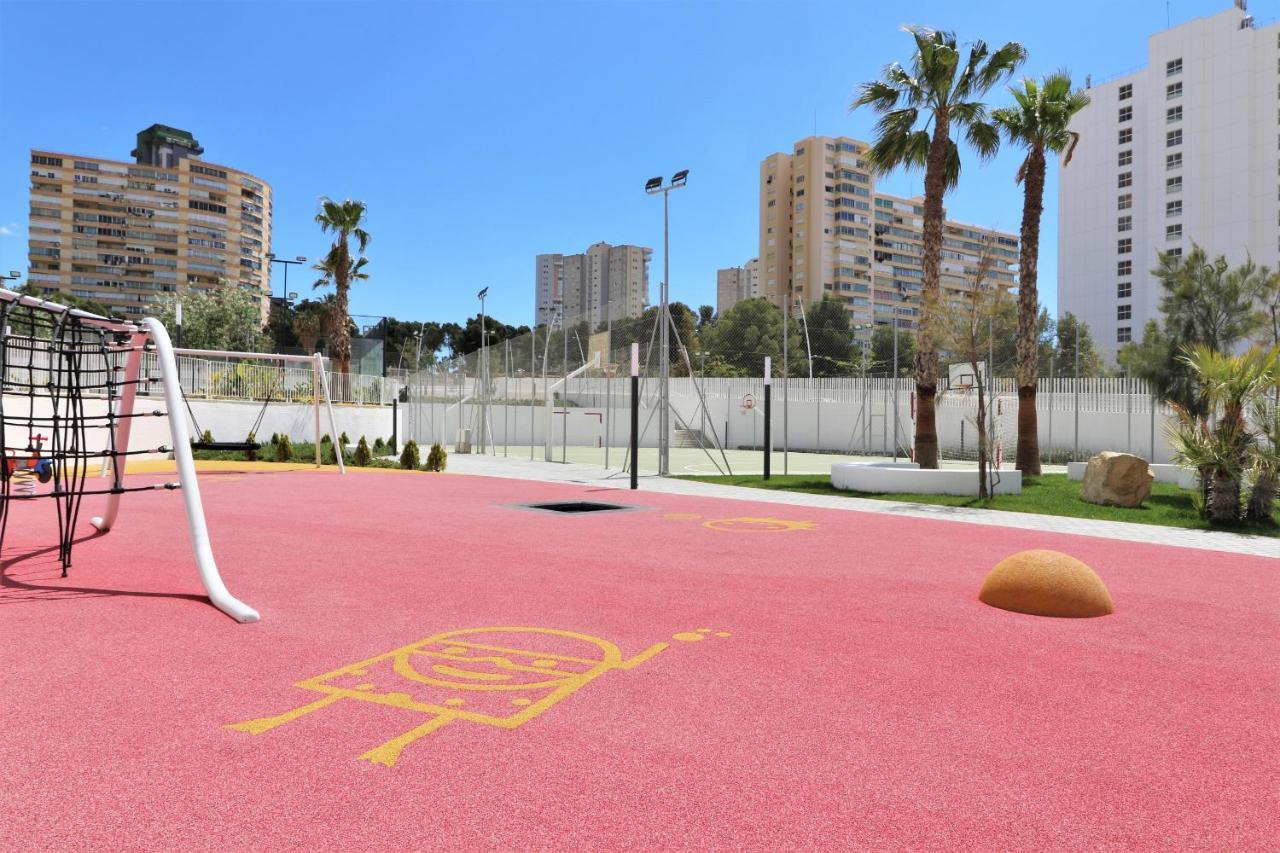 Sunset Waves Deluxe Apartments Poniente Beach Resort Benidorm Buitenkant foto