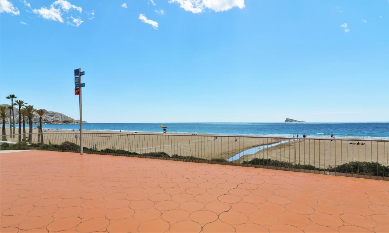 Sunset Waves Deluxe Apartments Poniente Beach Resort Benidorm Buitenkant foto