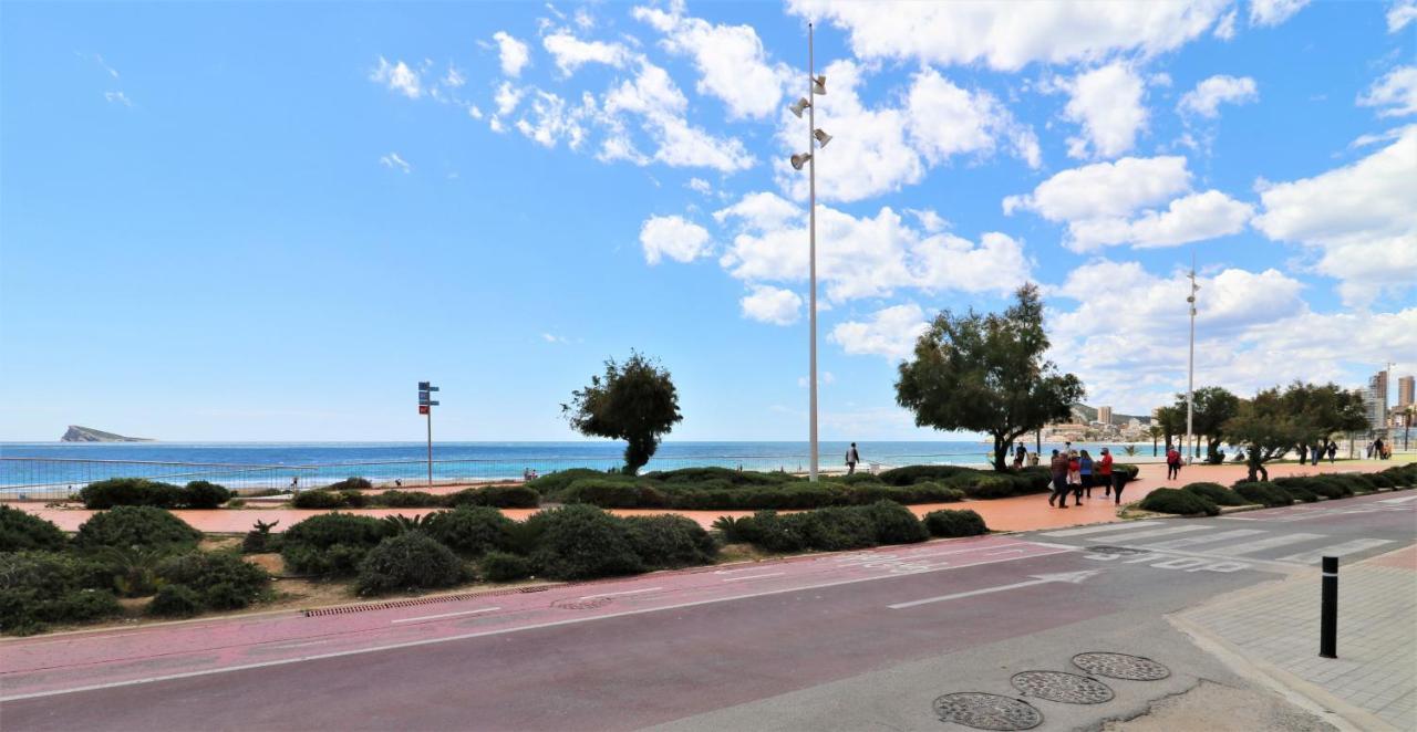 Sunset Waves Deluxe Apartments Poniente Beach Resort Benidorm Buitenkant foto
