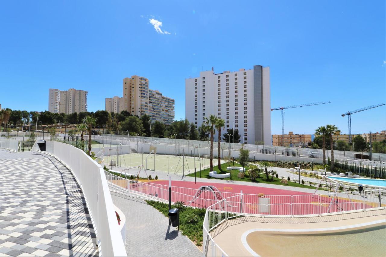 Sunset Waves Deluxe Apartments Poniente Beach Resort Benidorm Buitenkant foto
