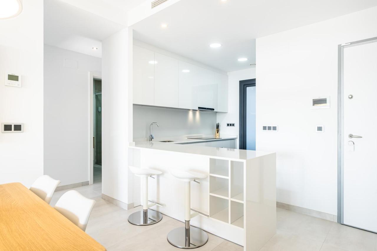 Sunset Waves Deluxe Apartments Poniente Beach Resort Benidorm Buitenkant foto